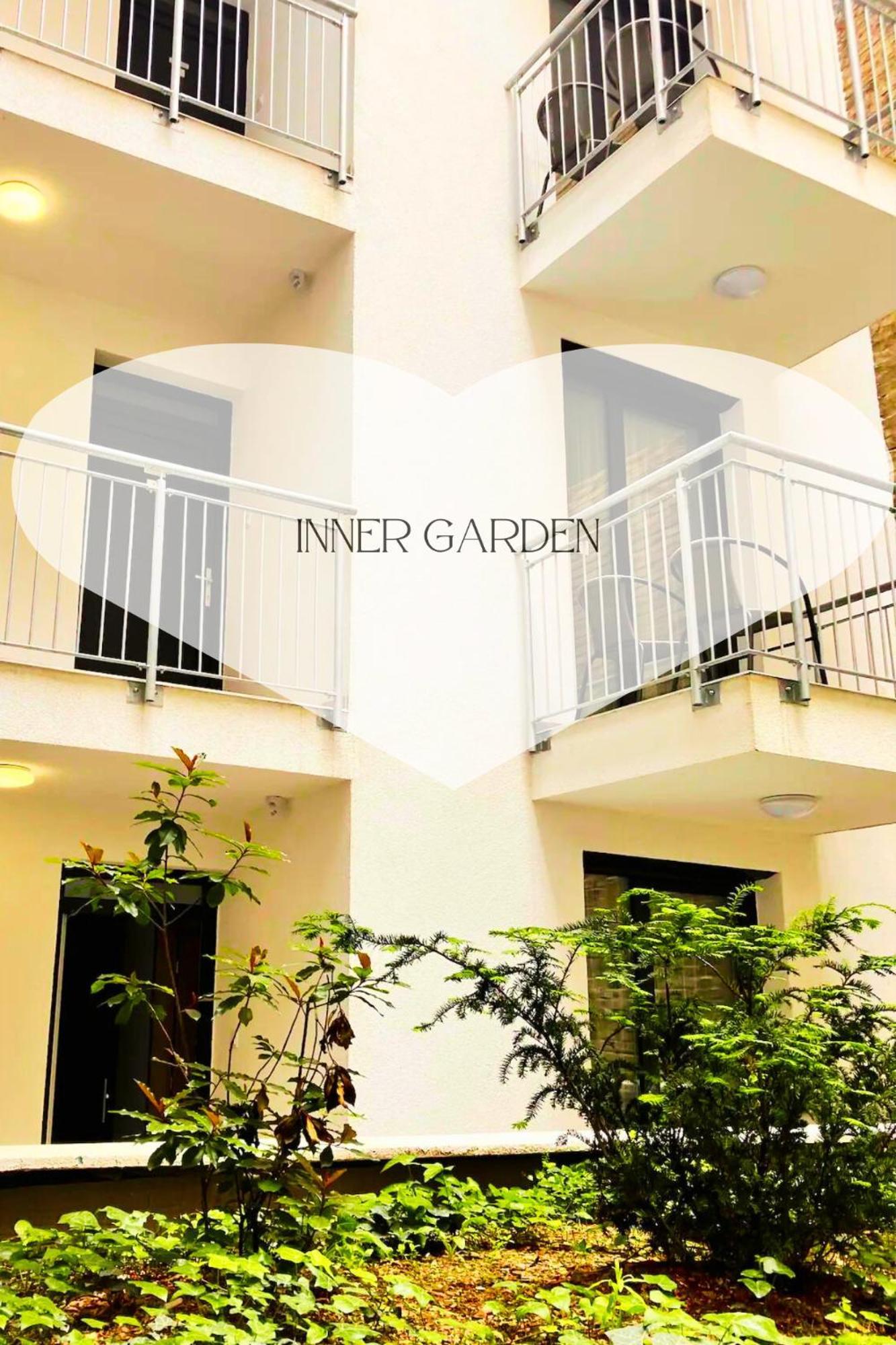 Matyas Corner Apartments Green Square Studio Apartment I Budapest Bagian luar foto